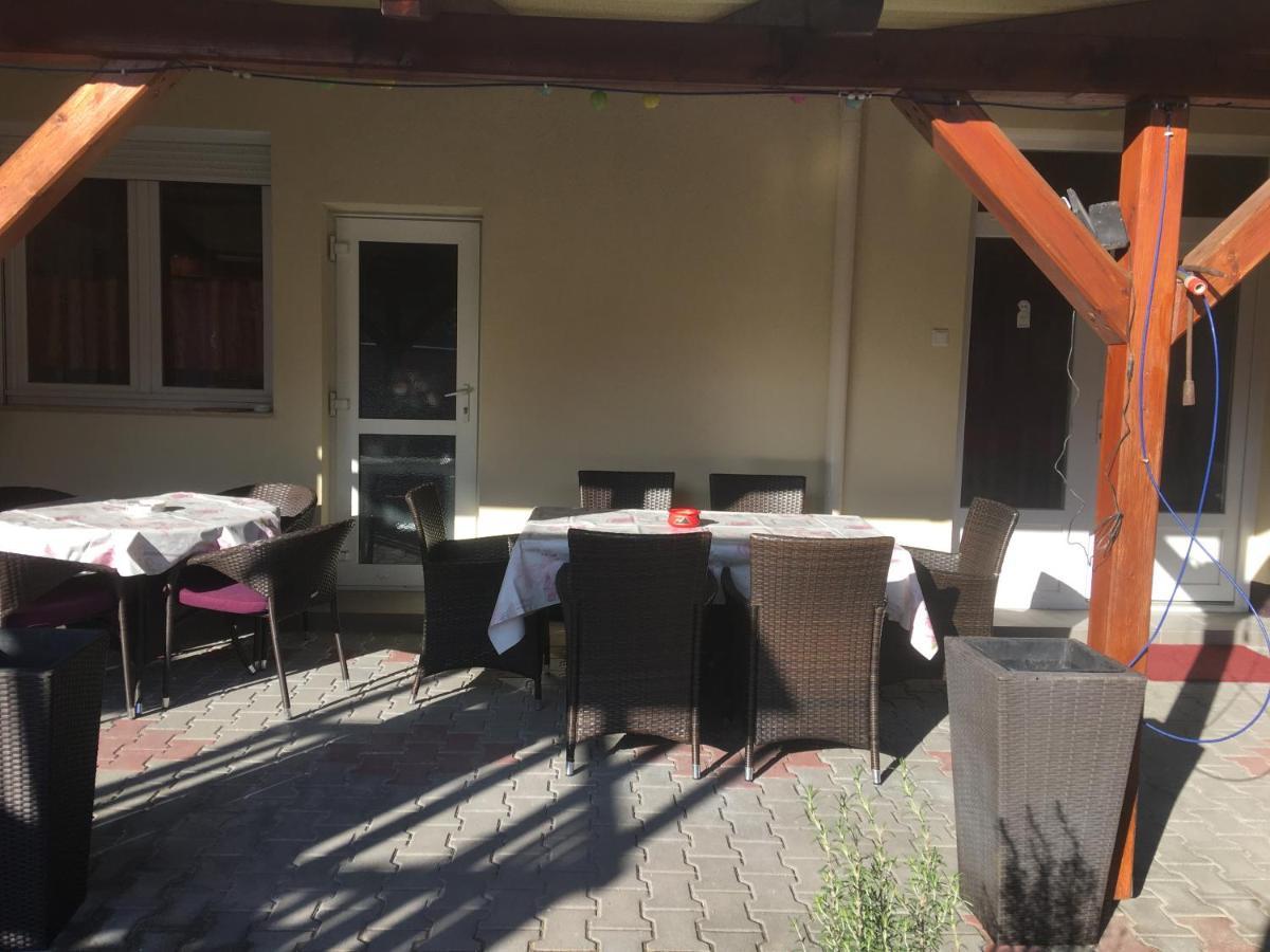 Kingaapartman Siófok Buitenkant foto
